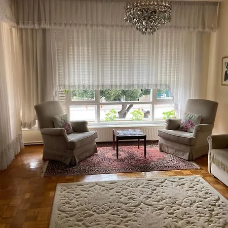 Denize Cok Yakin, Konyaalti Caddesine 2.Bina Апартаменты